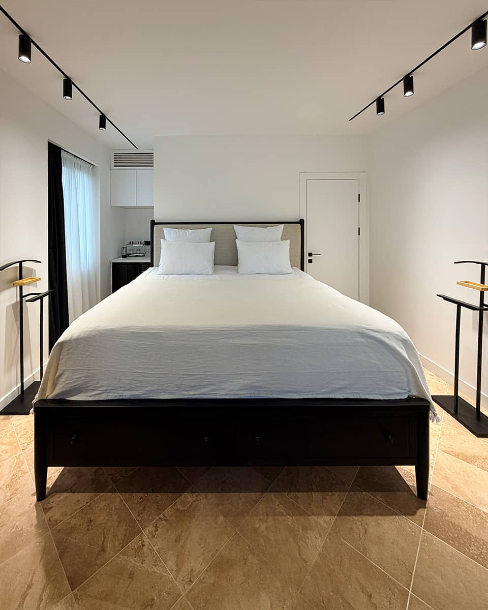 armenian-room-14